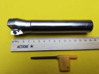 Фреза корпусная  d32 концевая с мех.креплением (BAP300R-C25-32-150-3T)