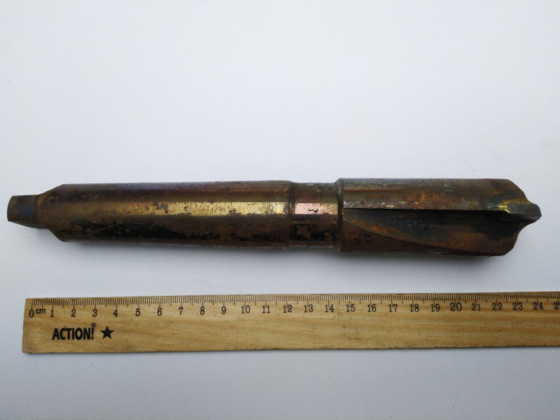 Сверло d 36 к/х КМ4 с напайной тв/с пластиной ВК8 (короткая серия)