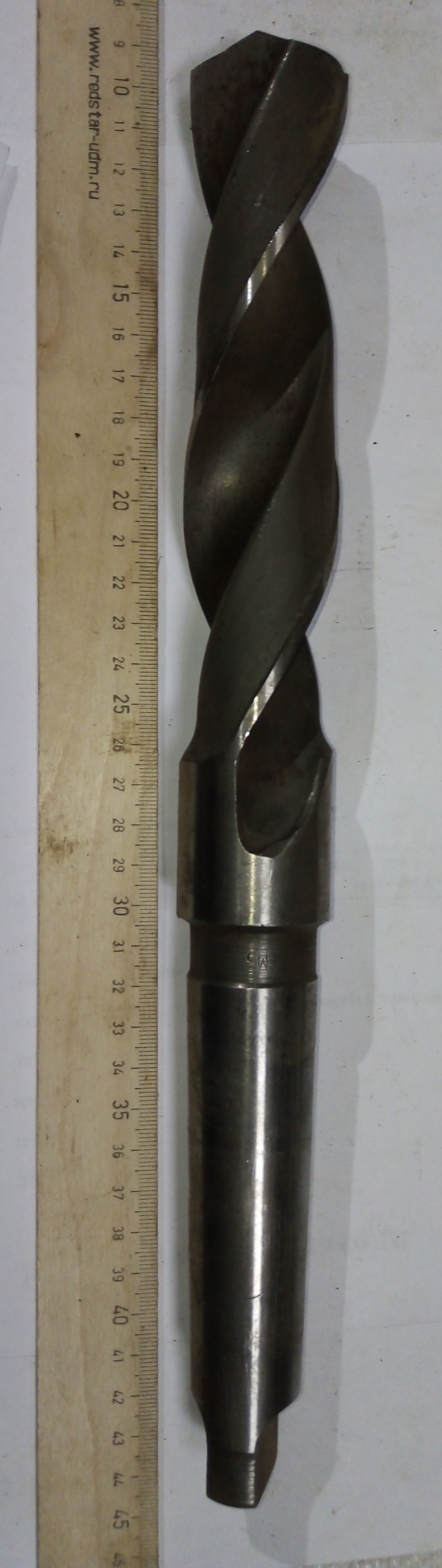 Сверло d 37 к/х КМ4 Р6М5 ГОСТ скол 