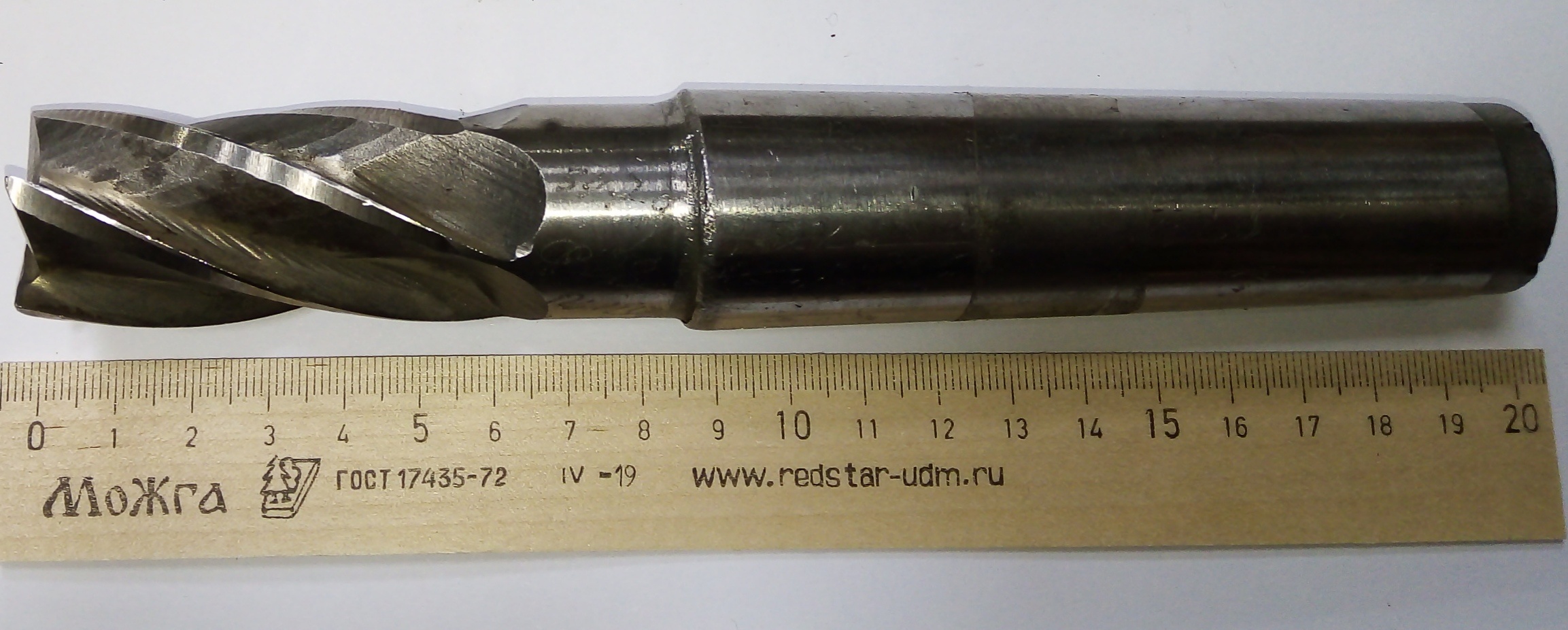 Фреза Концевая d 28х55 к/х Z=5 КМ4 Р6М5