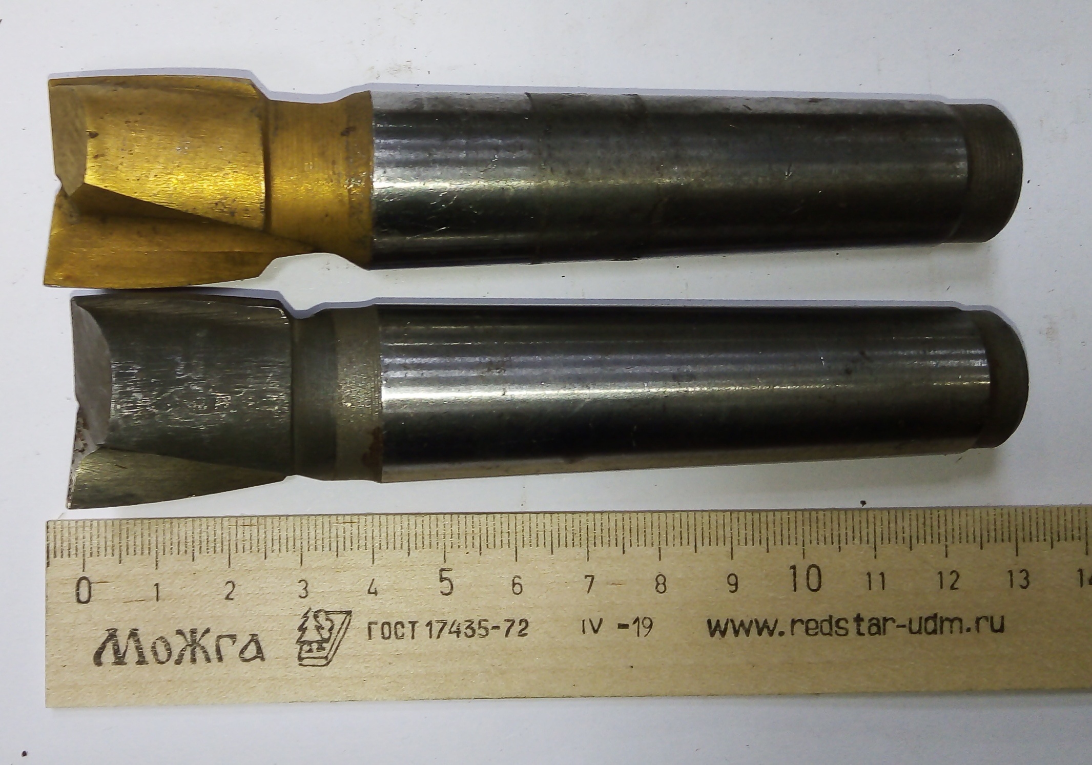 Фреза Концевая d 28х30 к/х Z=2 КМ3 Р6М5
