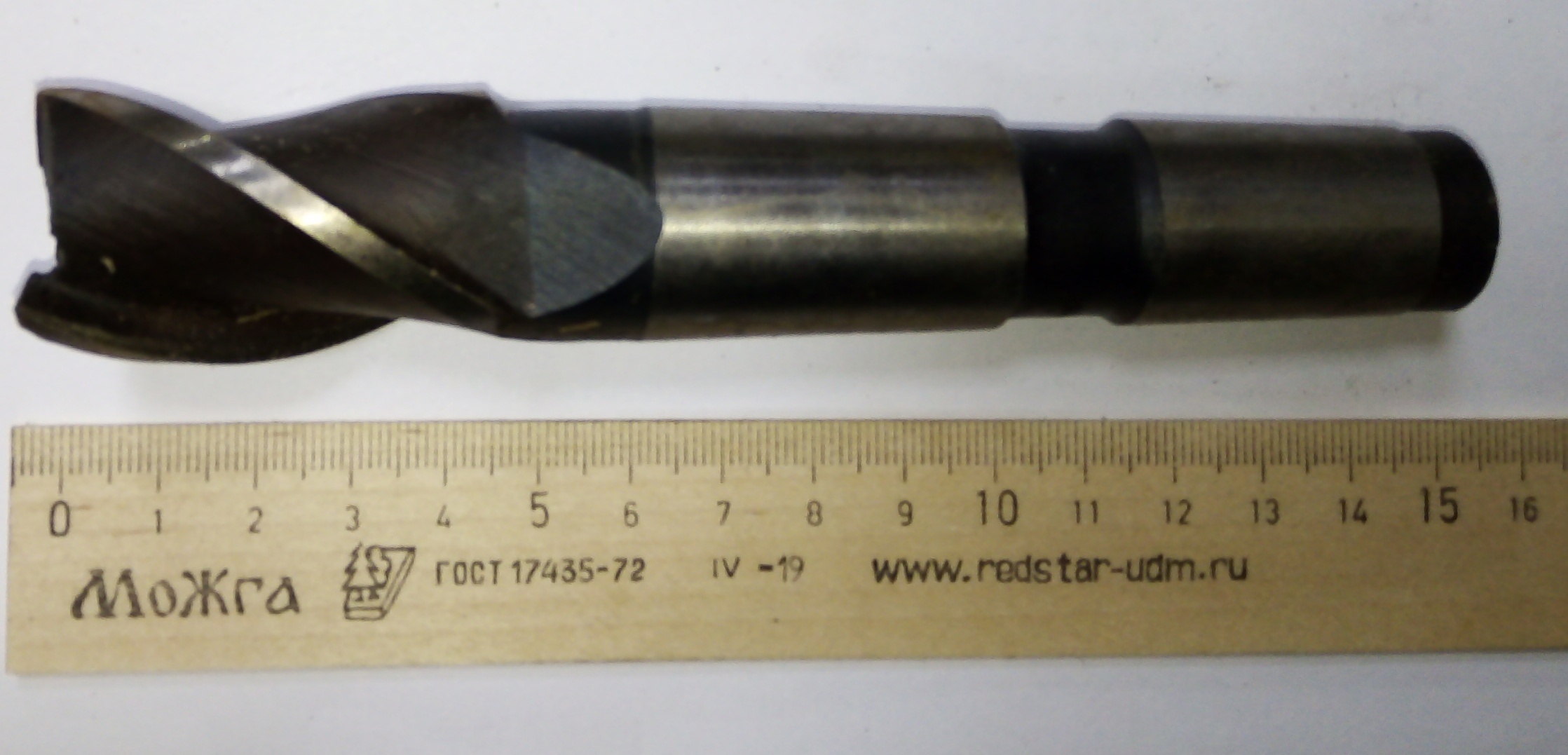 Фреза Концевая d 28х45 к/х Z=3 КМ3 Р6М5