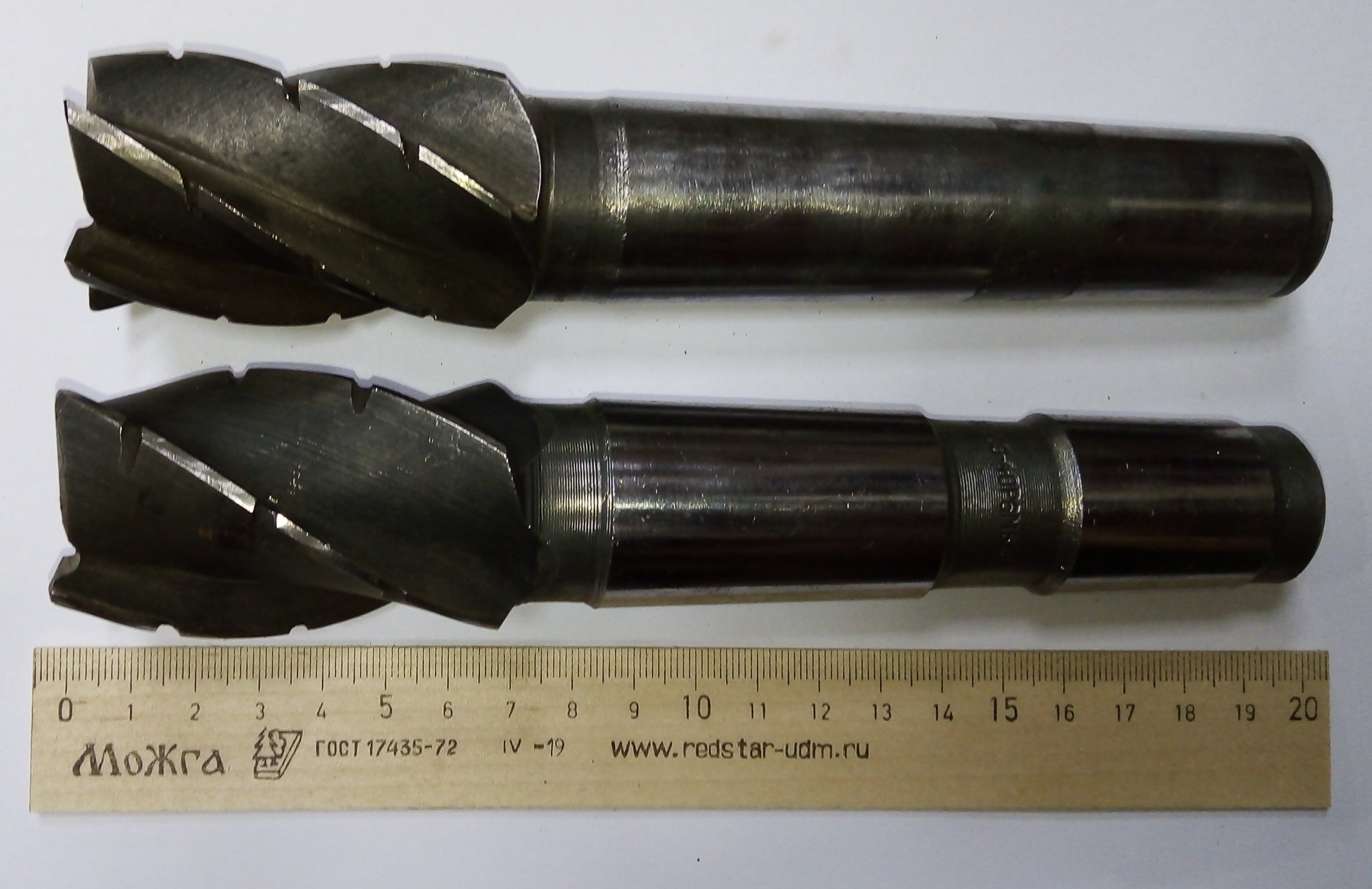 Фреза Концевая d 40х65 к/х Z=4 КМ4 Р6М5 (черновая)