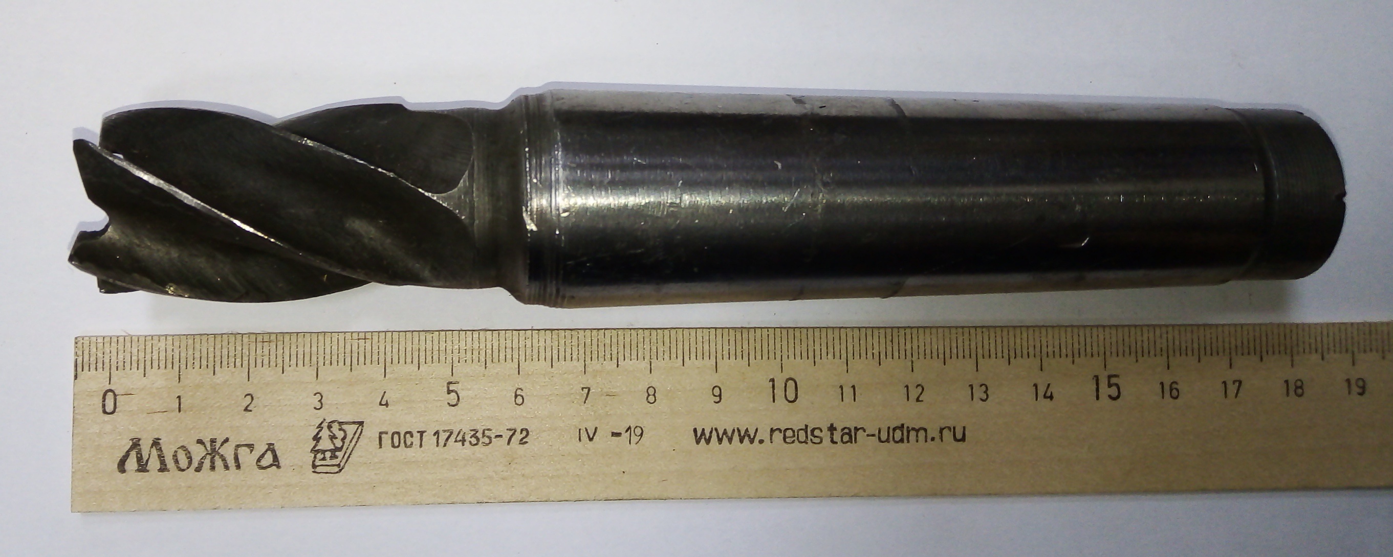 Фреза Концевая d 28х40 к/х Z=5 КМ4 Р6М5 