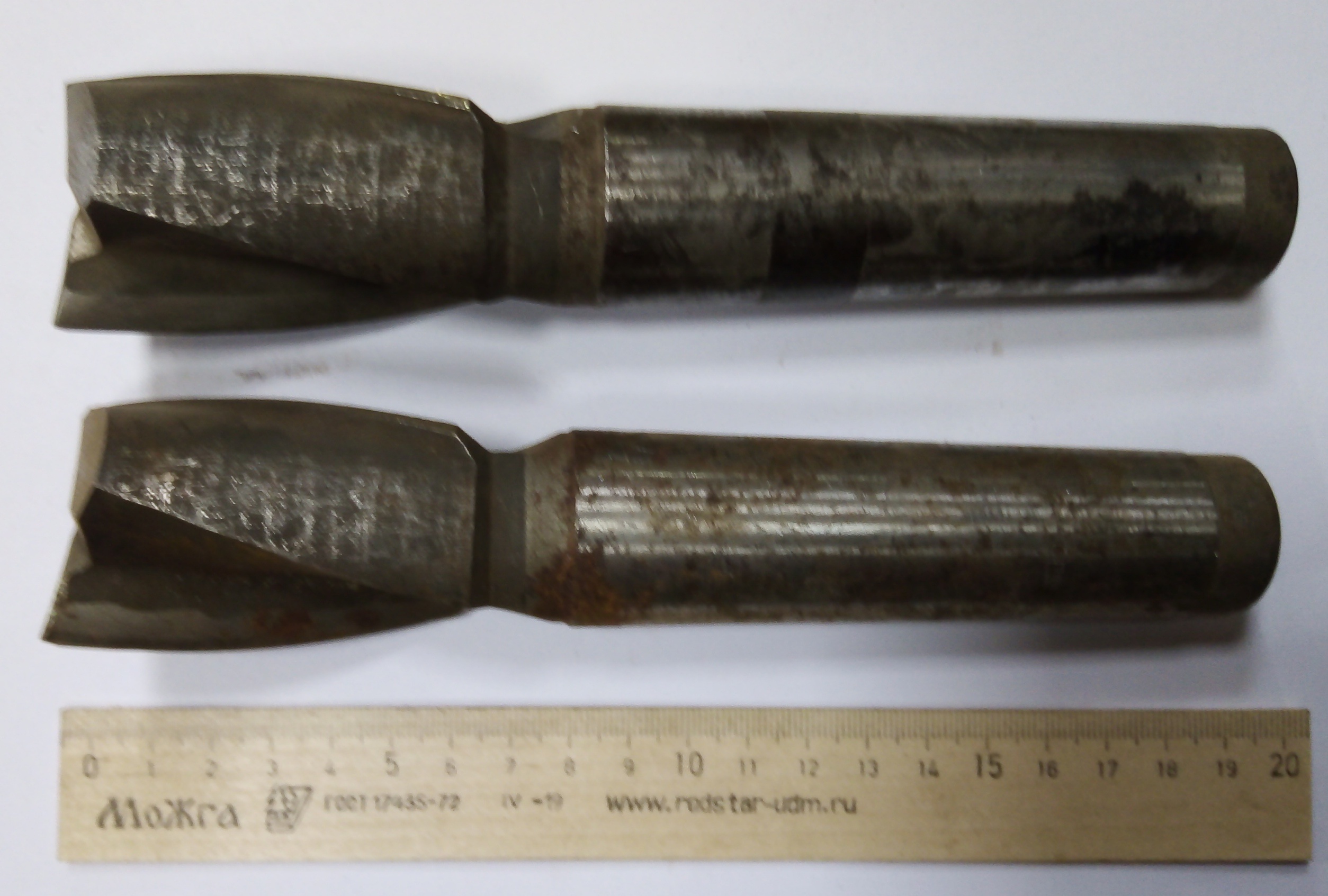 Фреза Концевая d 40х65 к/х Z=2 КМ4 Р6М5 (ржавчина)