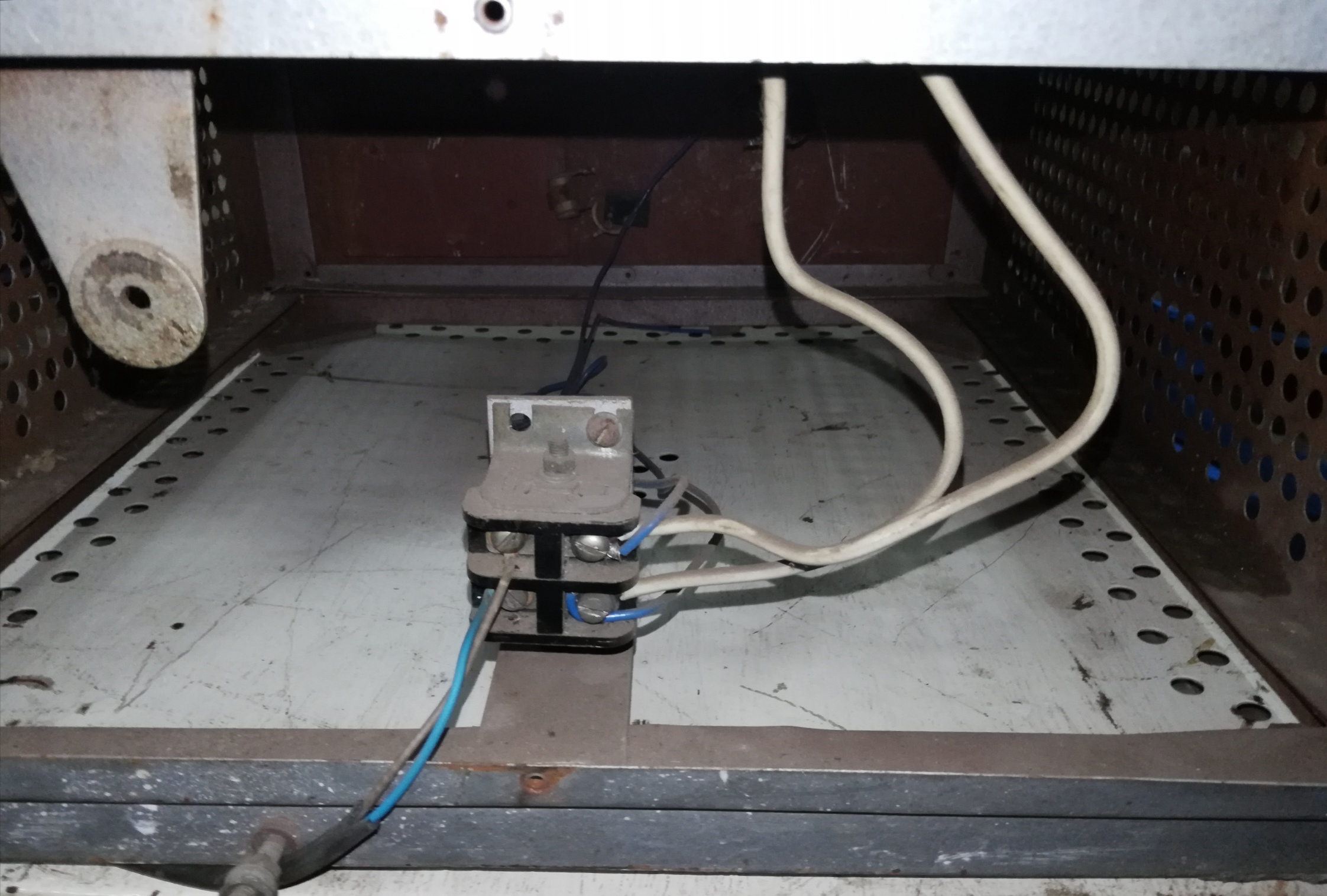Муфельная  печь снол- 1,6.2,0.0,8/9-м1у42, 220 v 50hz 2,5 kw 900 гр