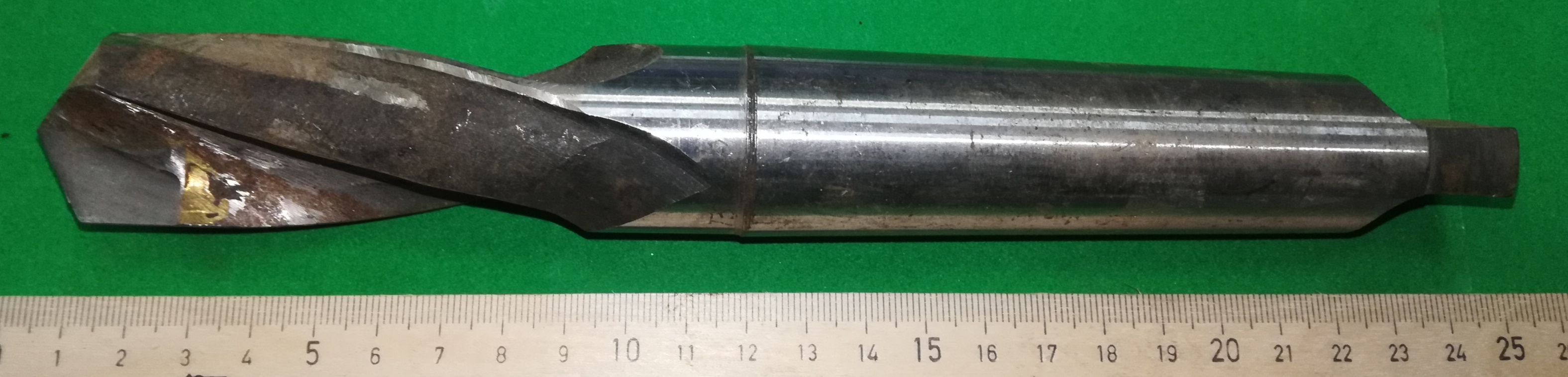 Сверло d 31,0 к/х КМ4 с напайной тв/с пластиной Т5К10