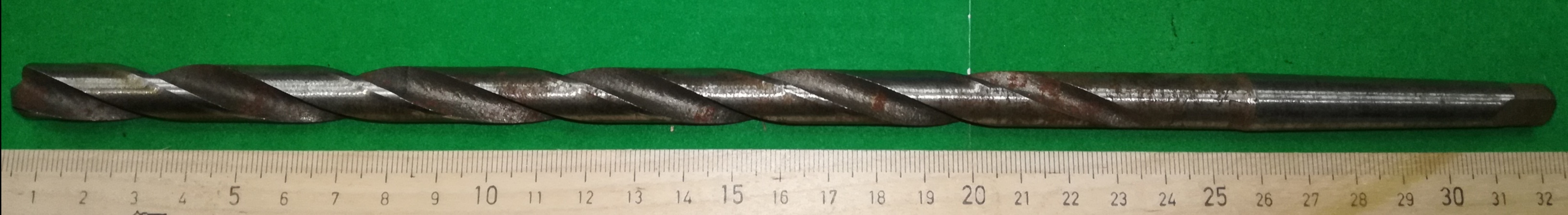 Сверло d 11,7х220 КМ1 Р6М5