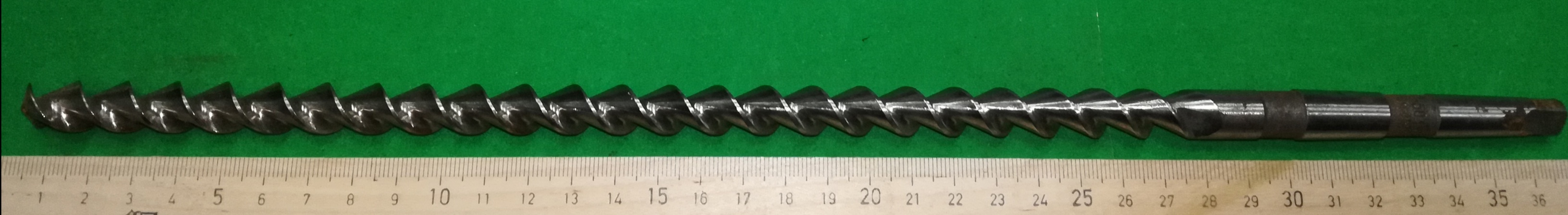 Сверло шнековое d 12,0х270 КМ1  Р18