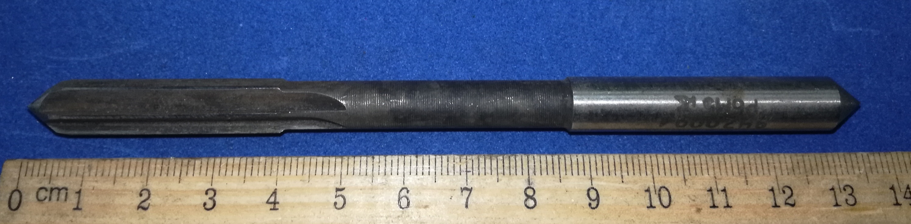 Развертка d  9 Н7 ц/х машинная Р6М5