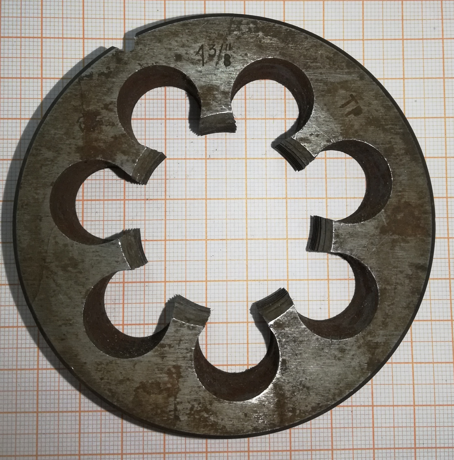 Плашка Трубная цилиндрическая    1 3/8" (11 ниток)