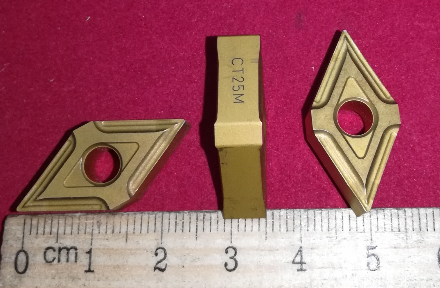 Пластина DNMG 150604 43 материал обработки - сталь, нерж. сталь, чугун