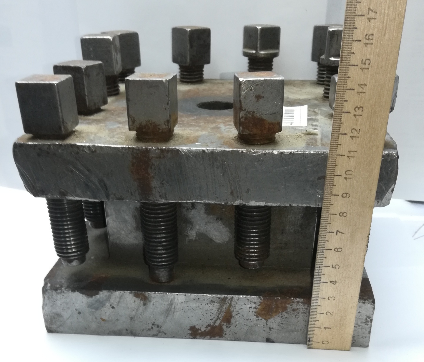 Резцедержатель 1М63 ДИП 300  195 х 195 х 115 №27