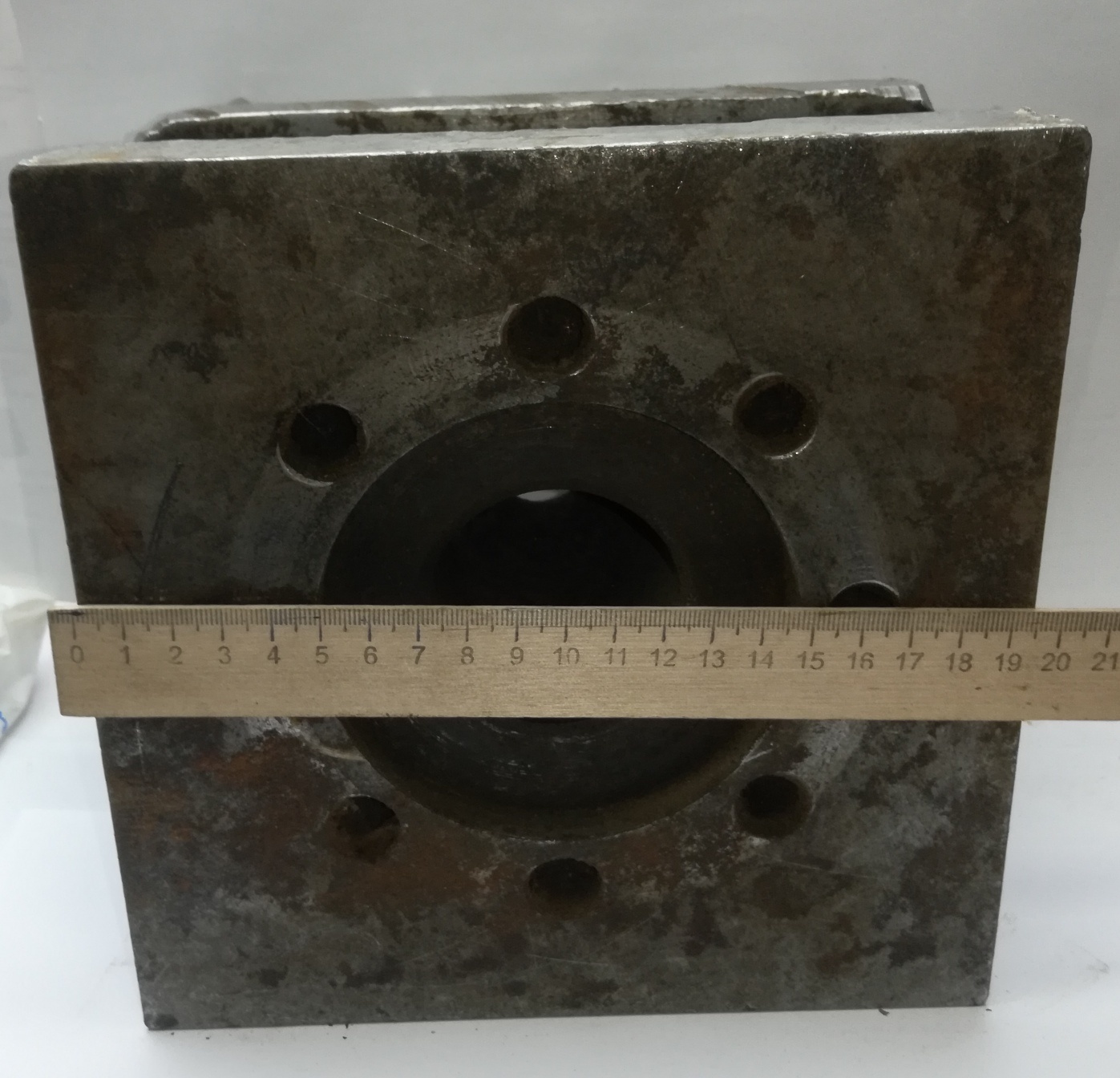 Резцедержатель 1М63 ДИП 300  195 х 195 х 115 №27