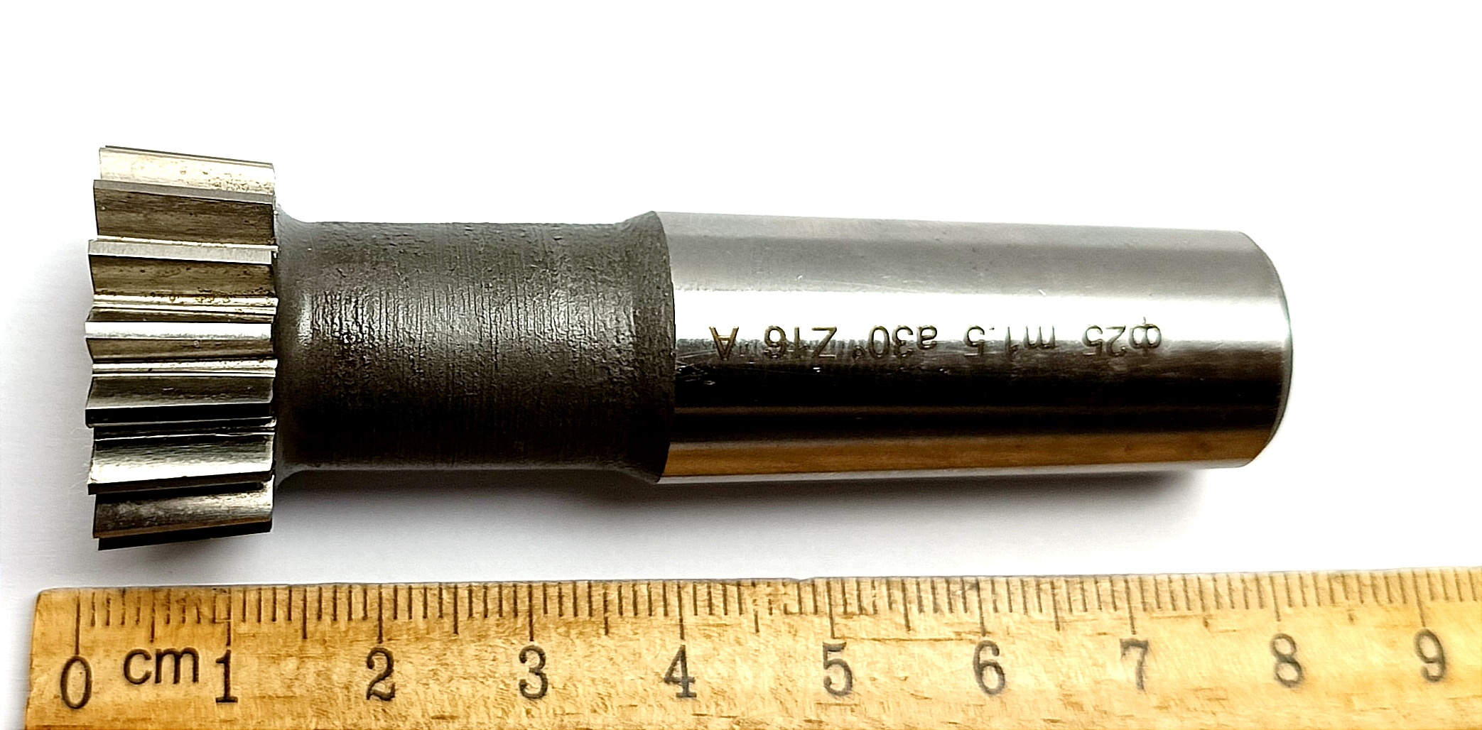 Долбяк хвостовой  m1,5 30° Ø25 z=16 HSS