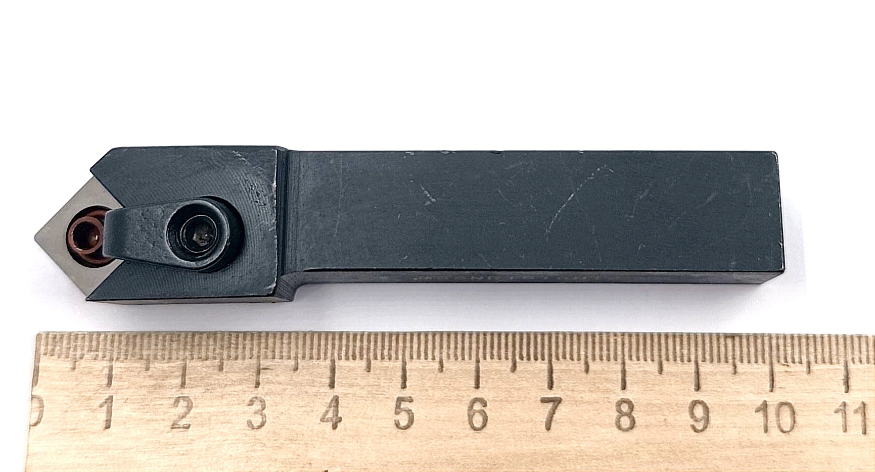 Державка прямая проходная MSSNR 1616 H 12
