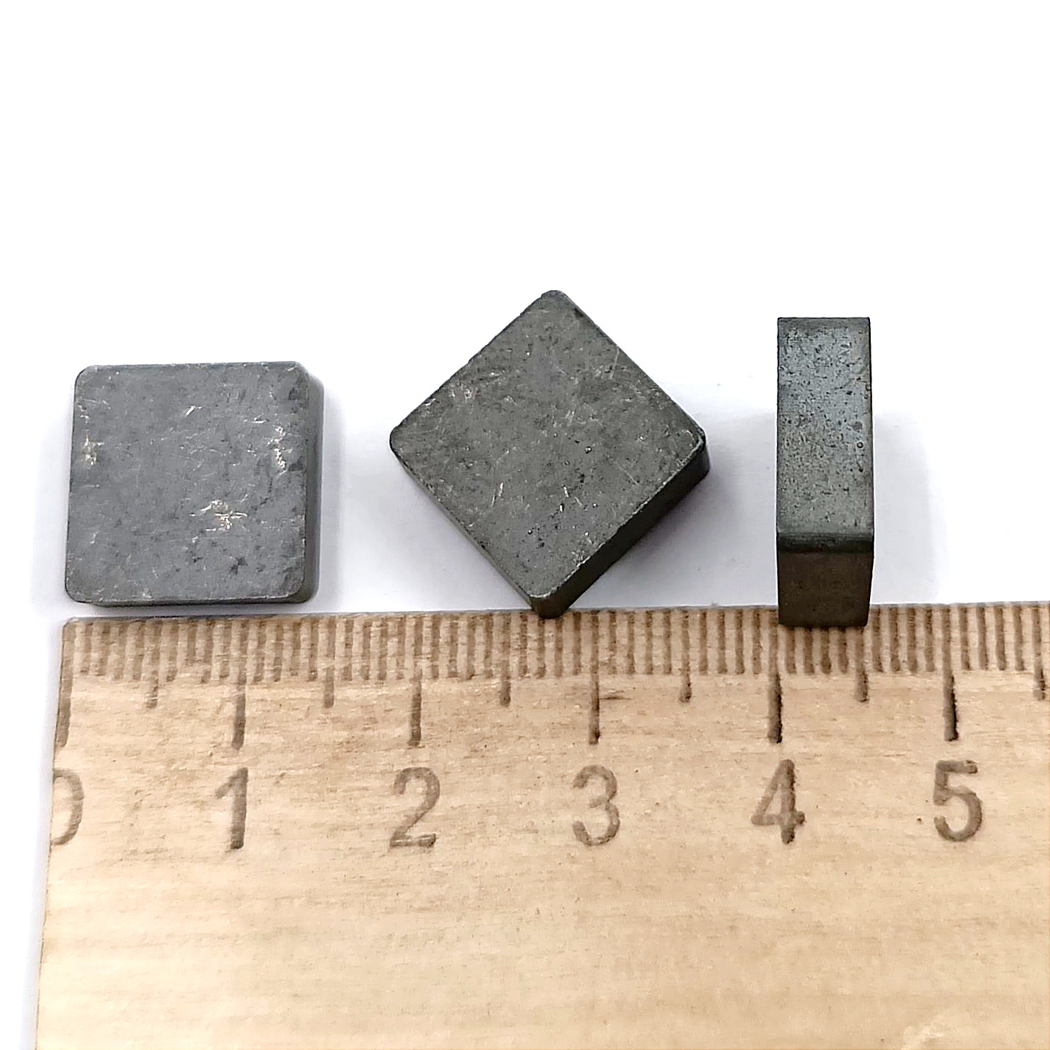 Пластина квадрат SNUN 120412 13,5х13,5 ( 3 шт.)