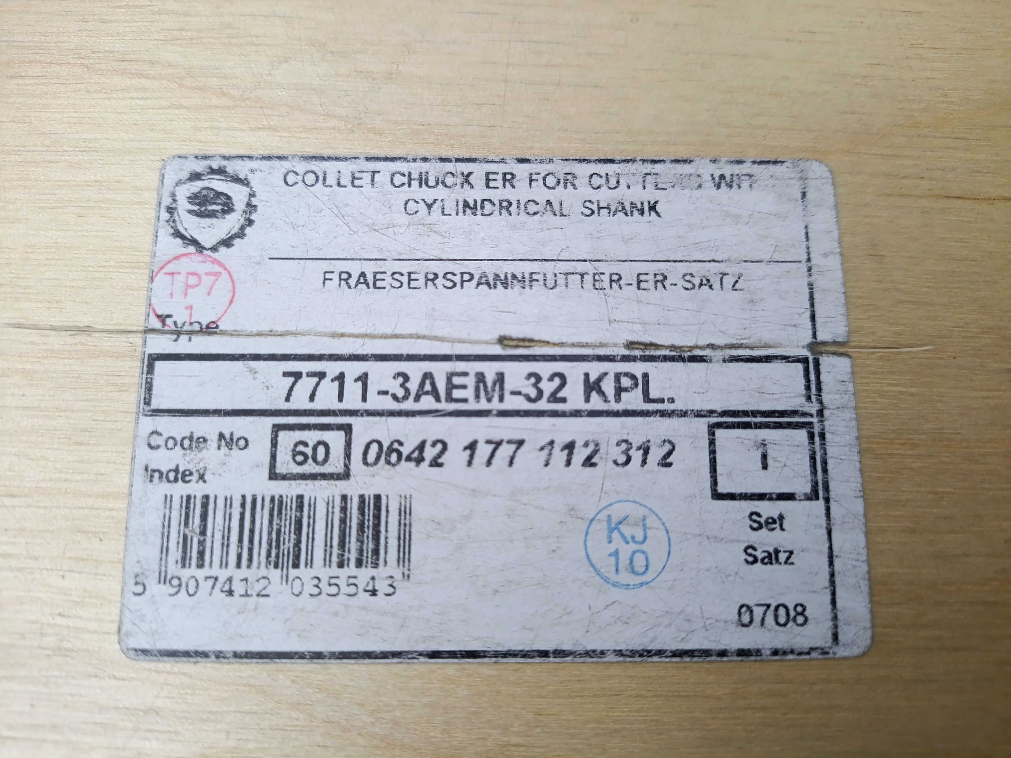 Цанговый набор км3 ER32 BISON Бизон  (комплект: оправка, 18цанг, ключ) 7711-3АЕМ-32 KPL Польша