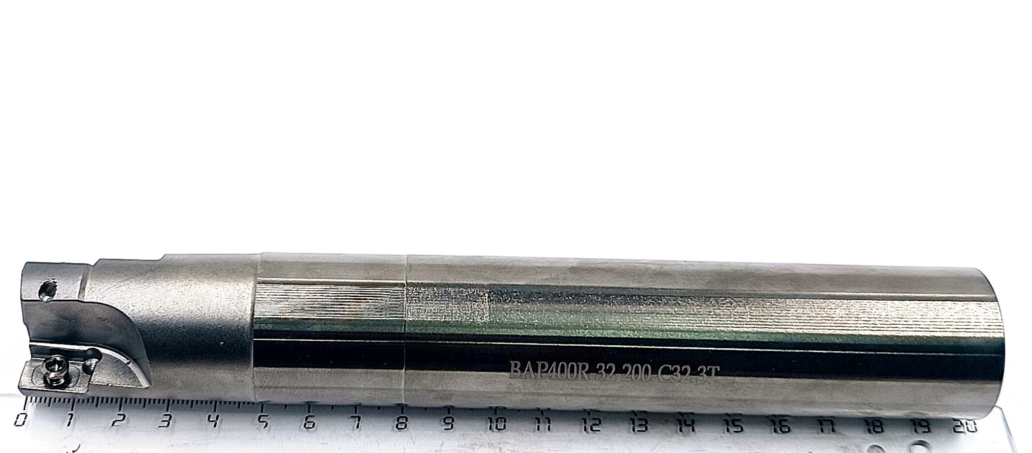 Фреза корпусная  d32 концевая с мех.креплением (BAP400R-C32-32-200-3T)