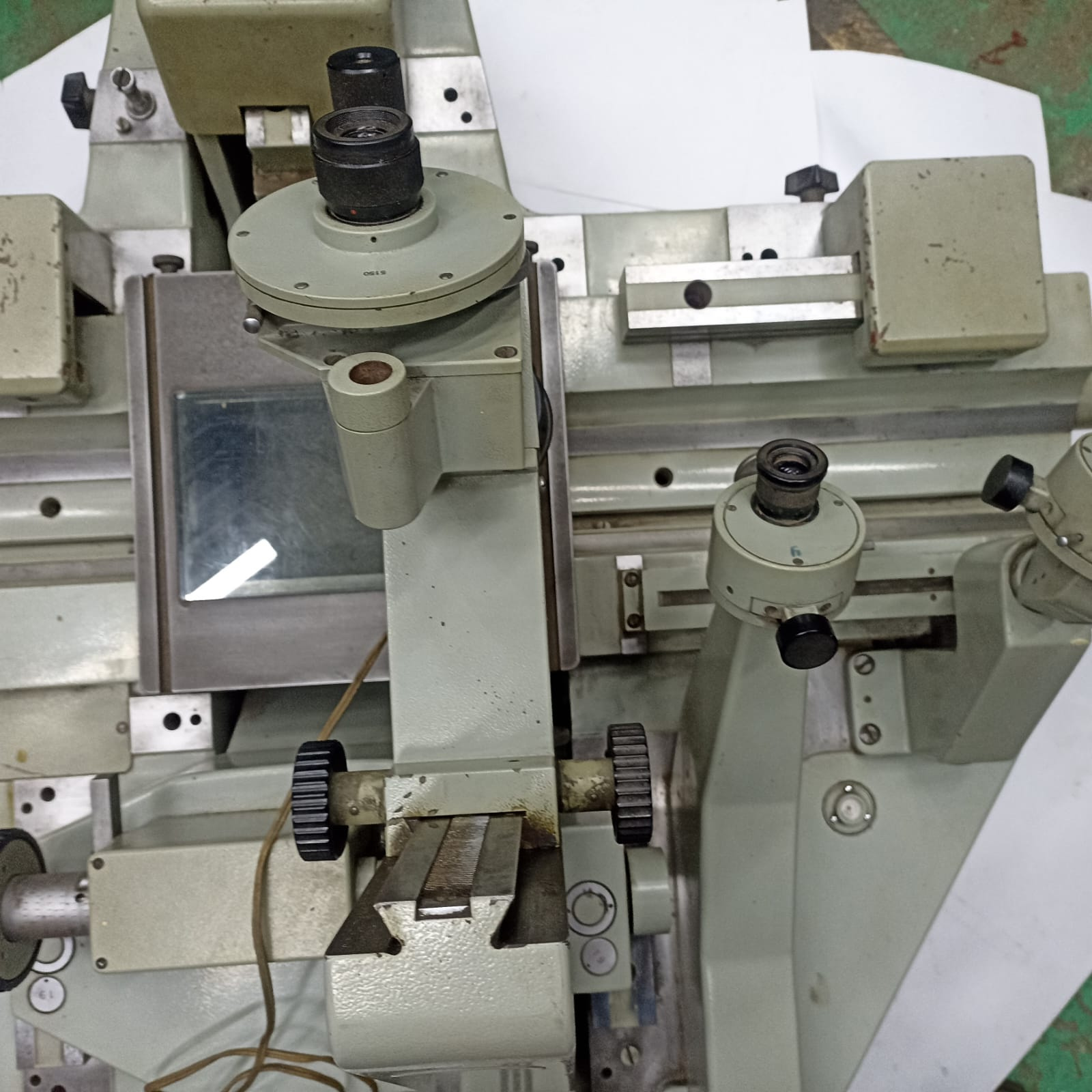 Микроскоп универсальный измерительный carl zeiss jena