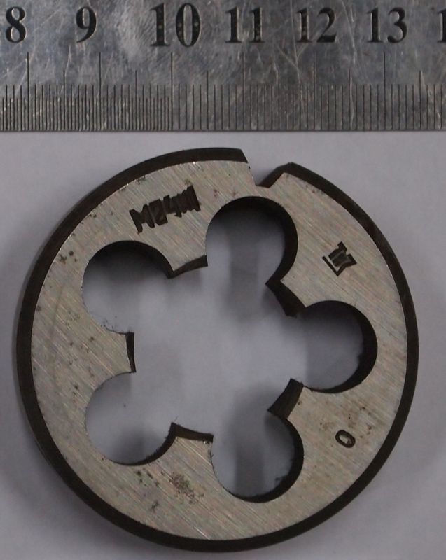 Плашка М 24х1