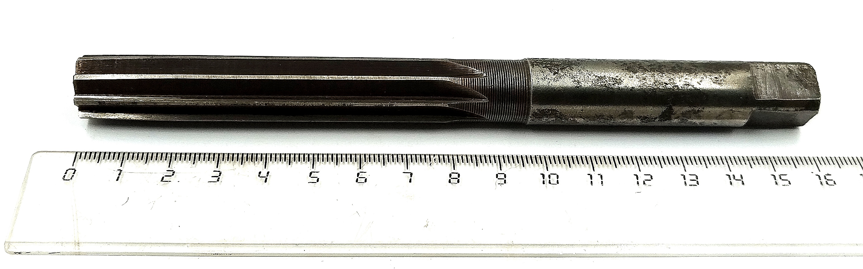 Развертка ручная d 15 ц/х Z=8