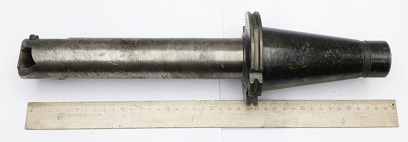 Оправка ИСО50/ISO50 расточная (L 235мм от юбки, D 44мм, под резец 17х17мм) SK50