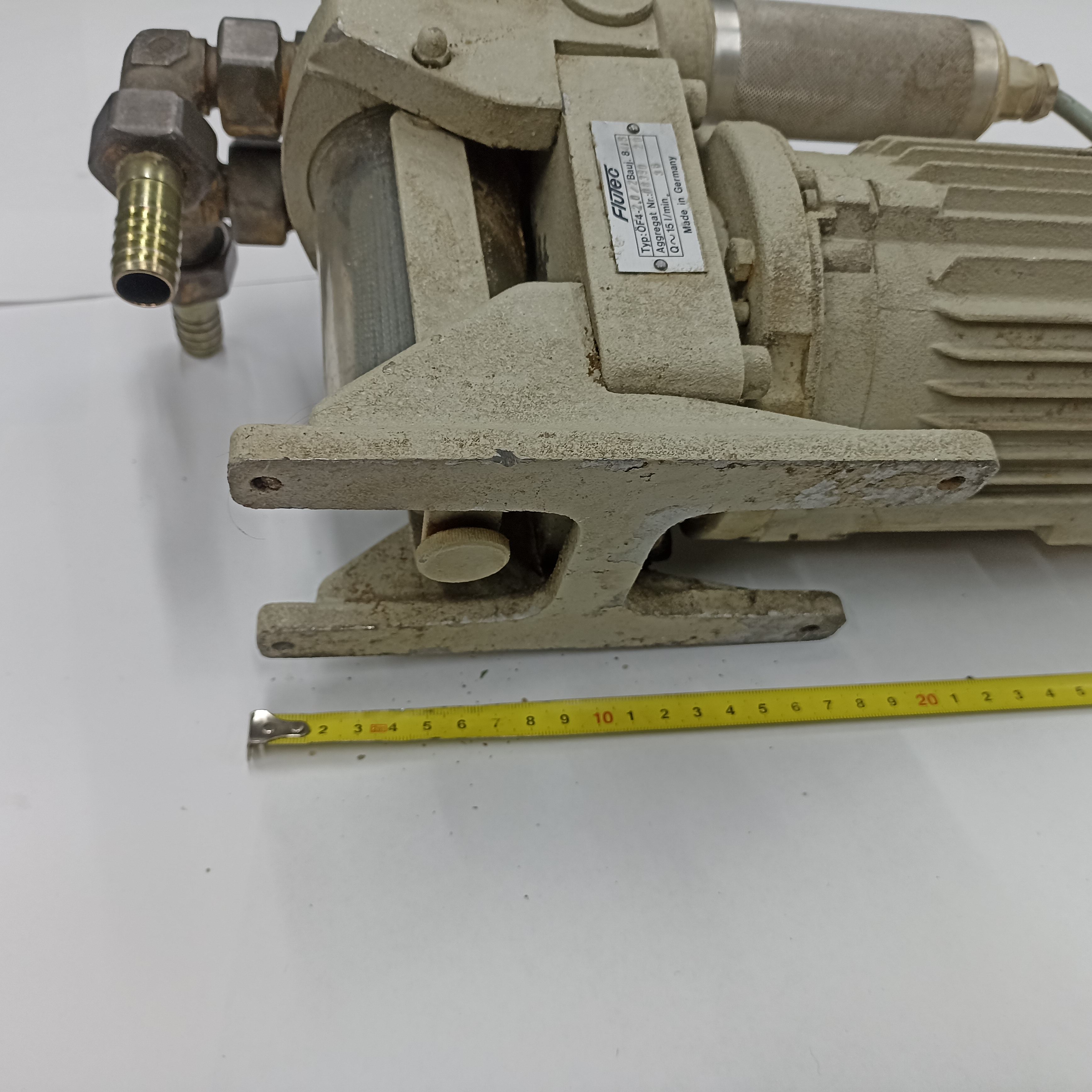 Масленный насос FITTED тип OF 4-2, 0 ,   15 л/мин, двигатель 220V, 0,18кВт 1385 об/мин