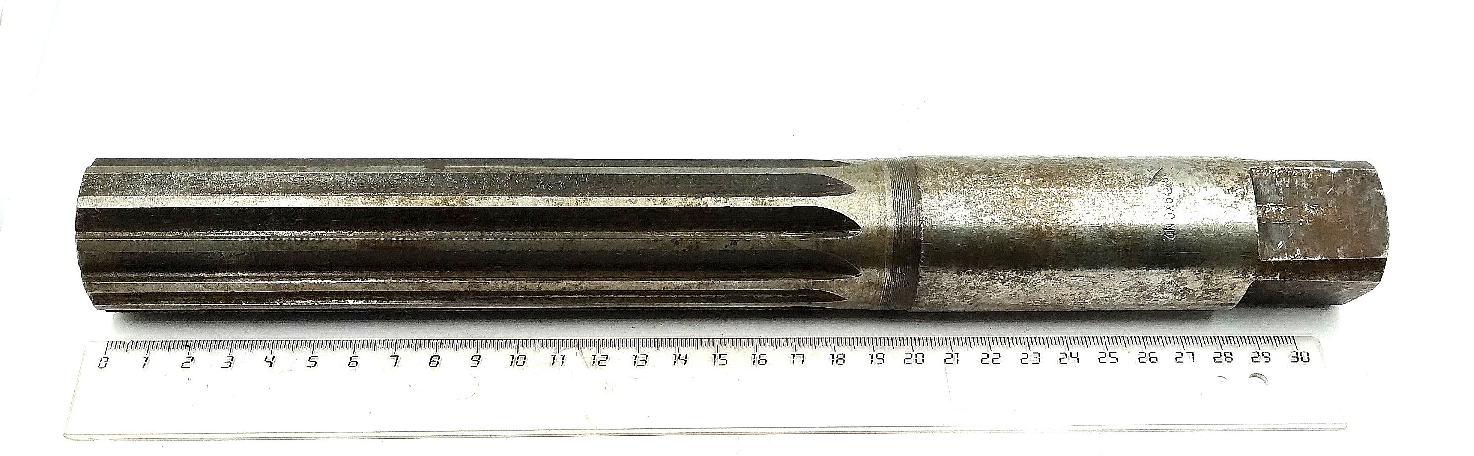 Развертка ручная d 40 №2 Z=12 ц/х 9ХС