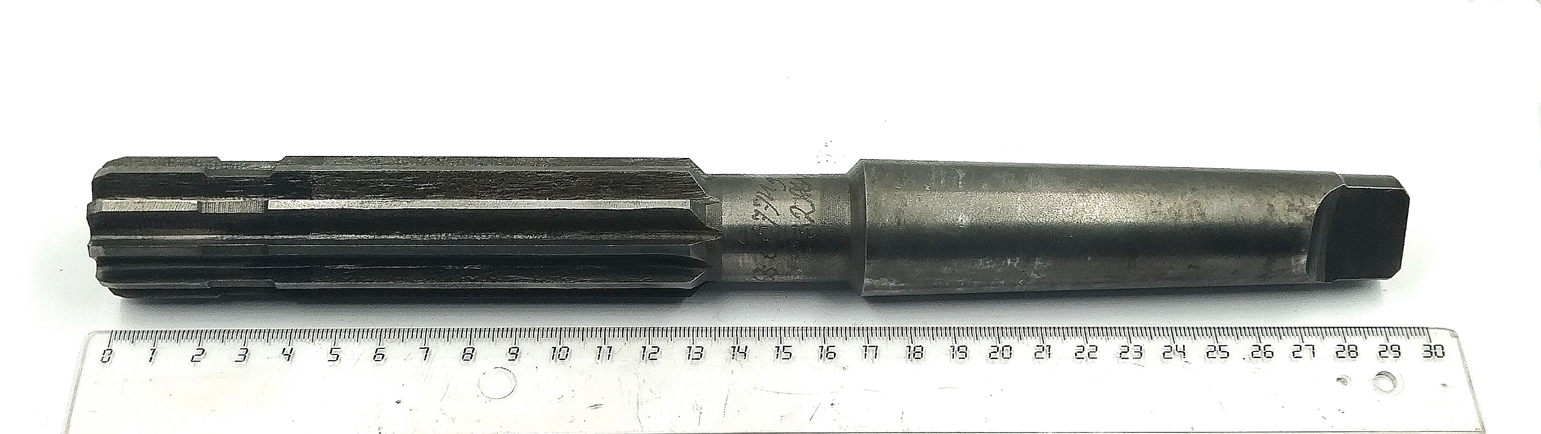 Развертка машинная d 32 к/х КМ4 Р6М5 Z=10 (Карандаш)