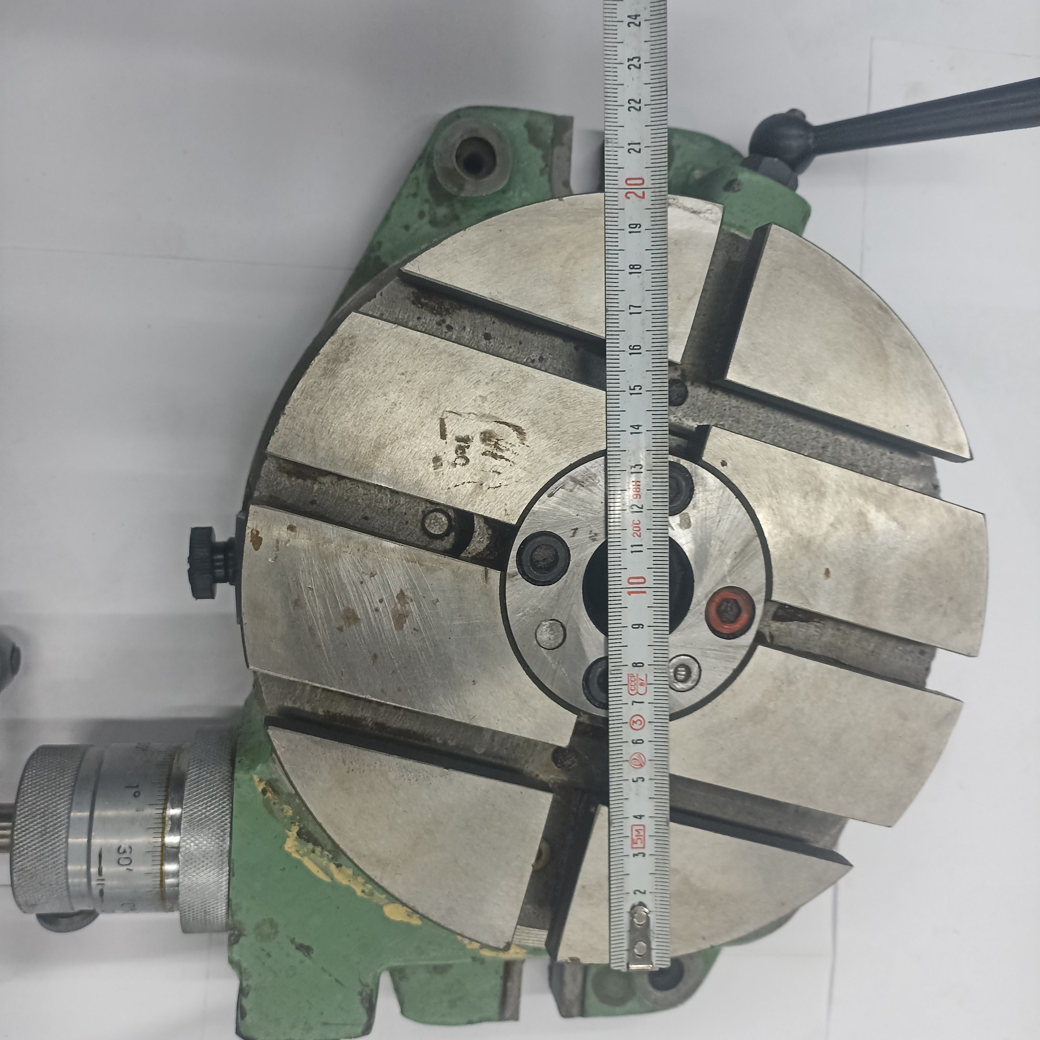 Стол поворотный  d 200 горизонтальный модель 7204-0002