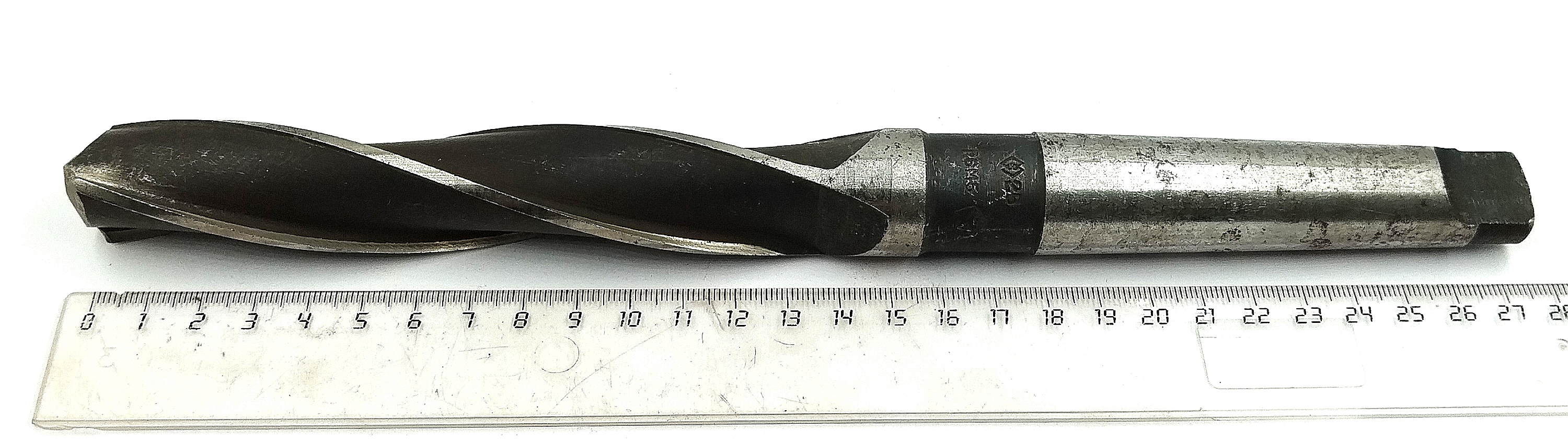 Зенкер цельный d 25 к/х КМ3 Z=3 Р6М5