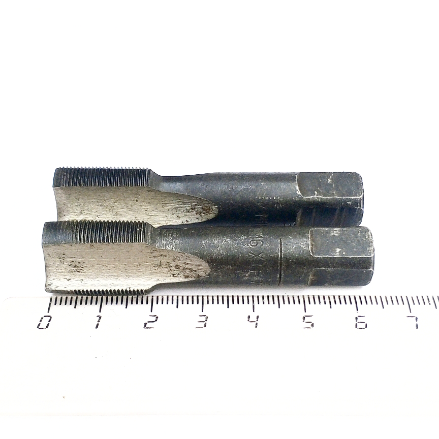 Метчик М16х0,75 ручной к-т из 2-х шт