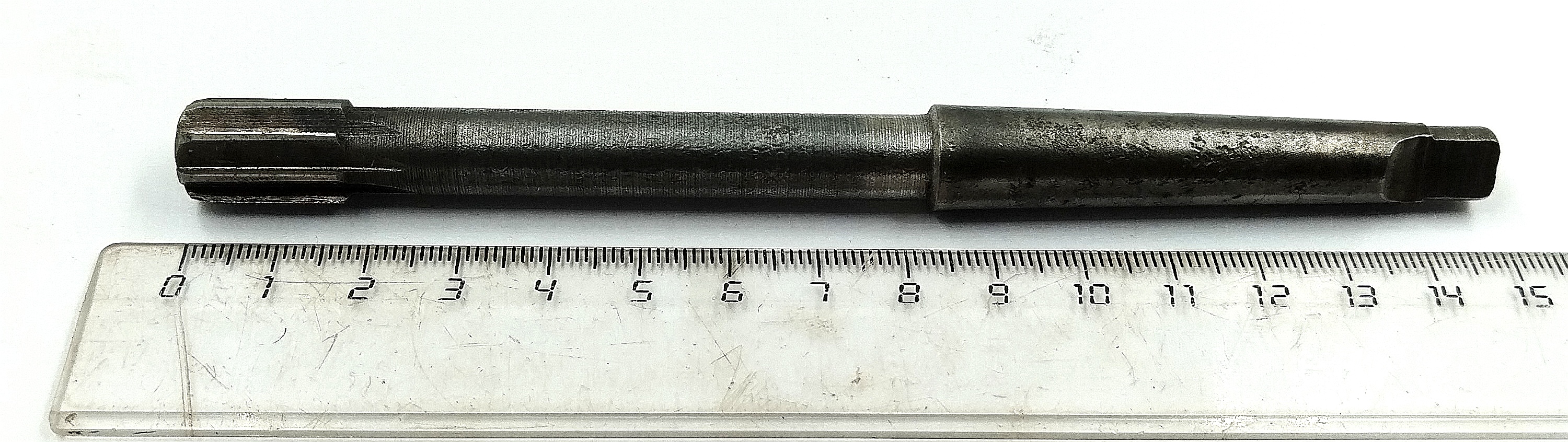 Развертка машинная d 12 к/х КМ1 Z=8