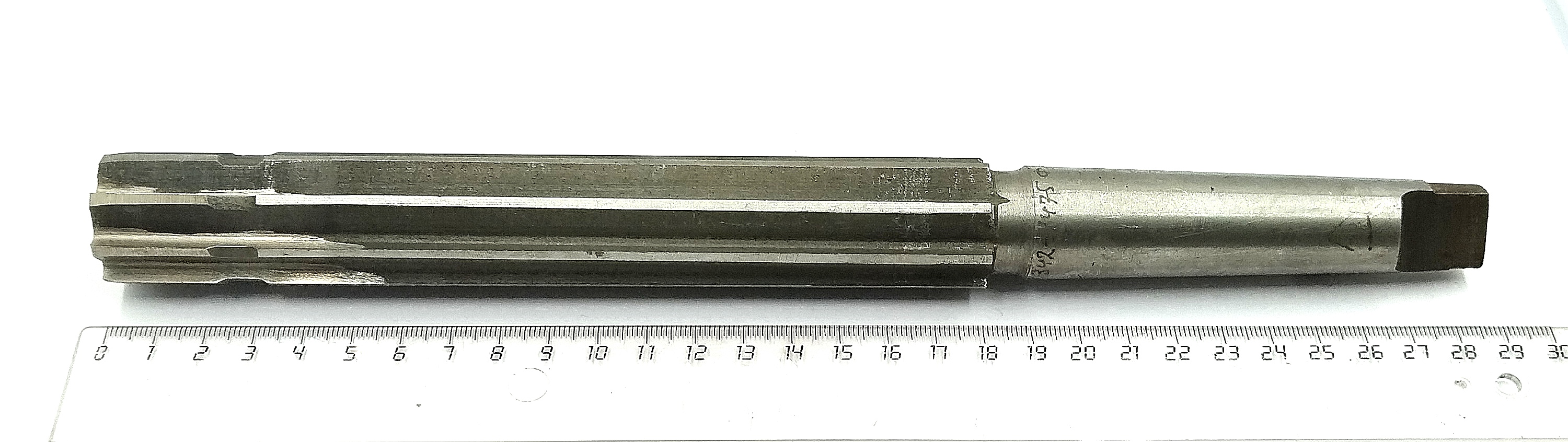 Развертка машинная d 28 к/х КМ3 Р6М5 Z=8 (Карандаш)