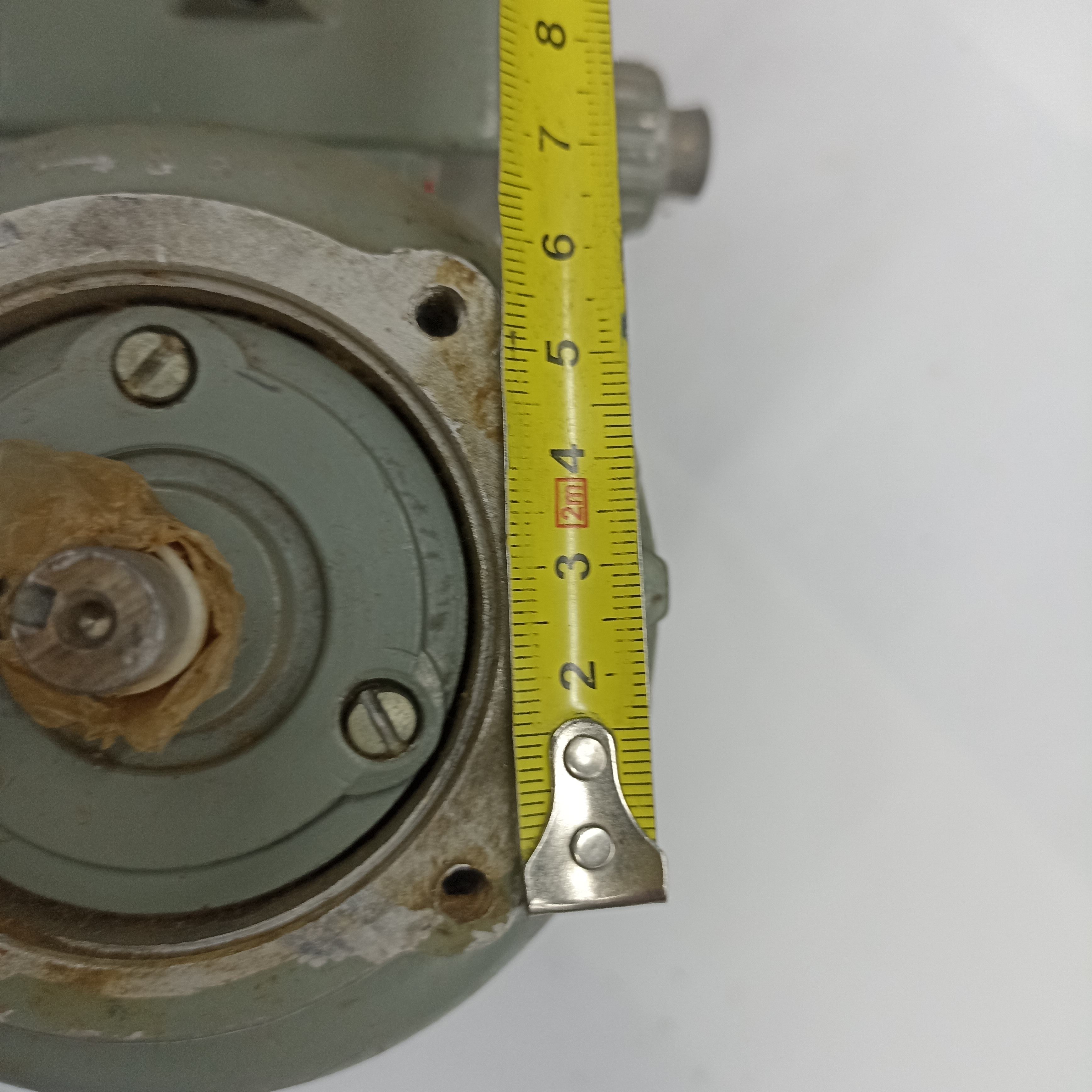 Электродвигатель асинхронный ТИП АПНО11/2, 220/380v,80w , 2690об/мин