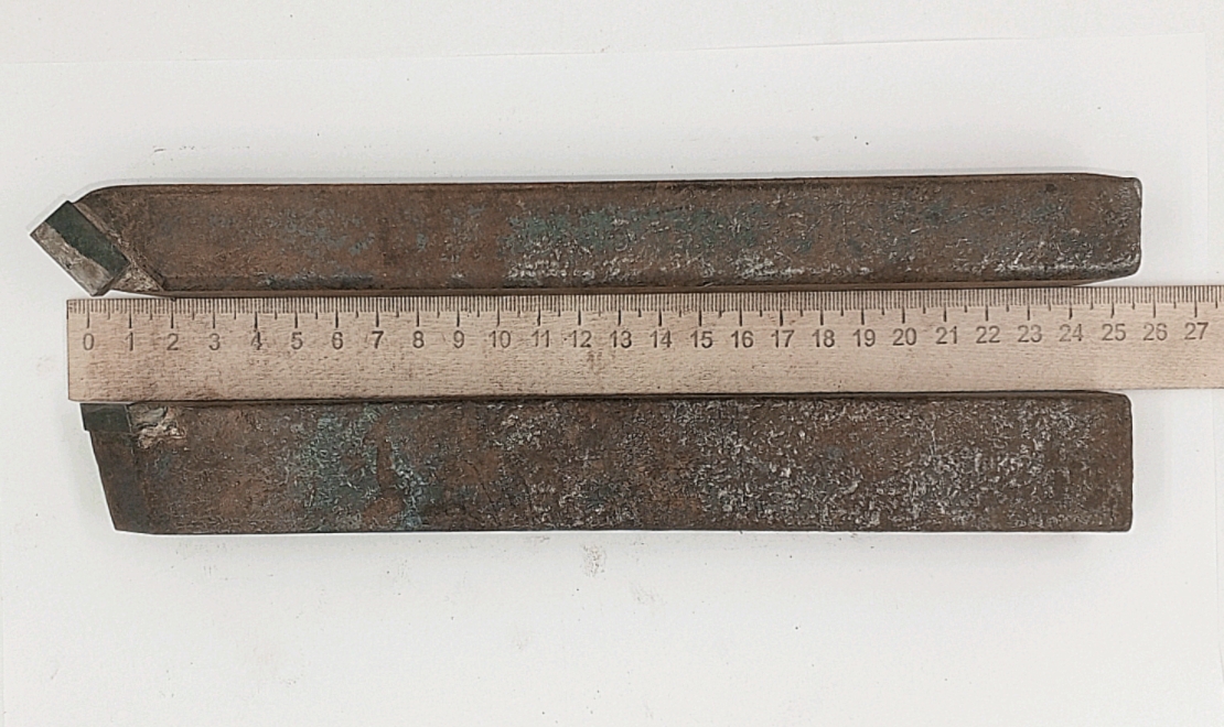 Резец прямой проходной 32х25х245 45° Т15К6 обдирочный