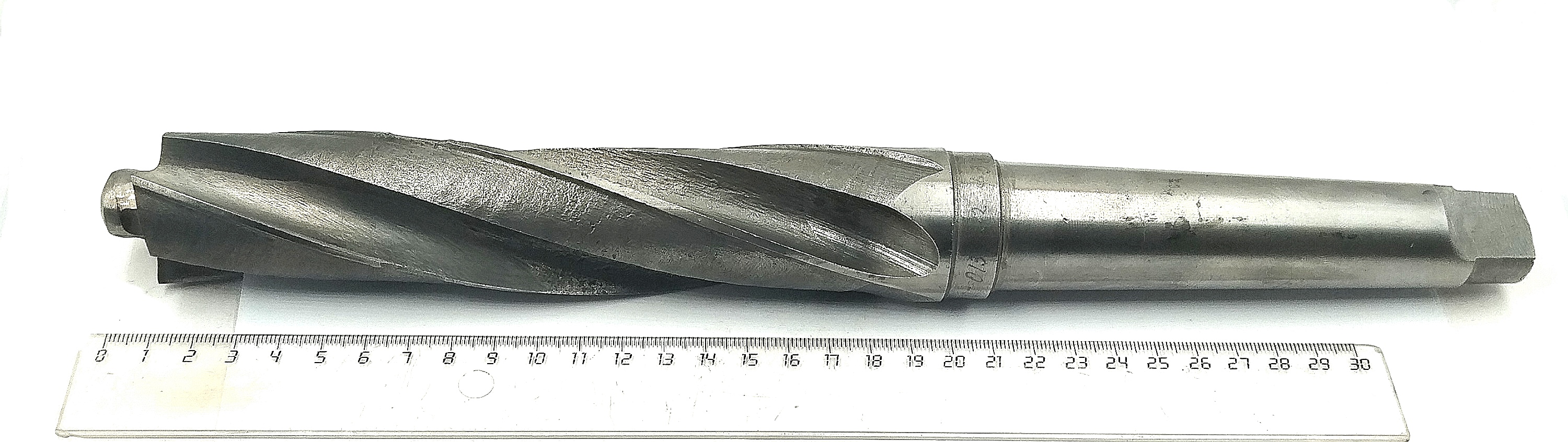 Зенкер цельный d 38,10 №2 к/х КМ4 Z=3 Р6М5 (Карандаш)