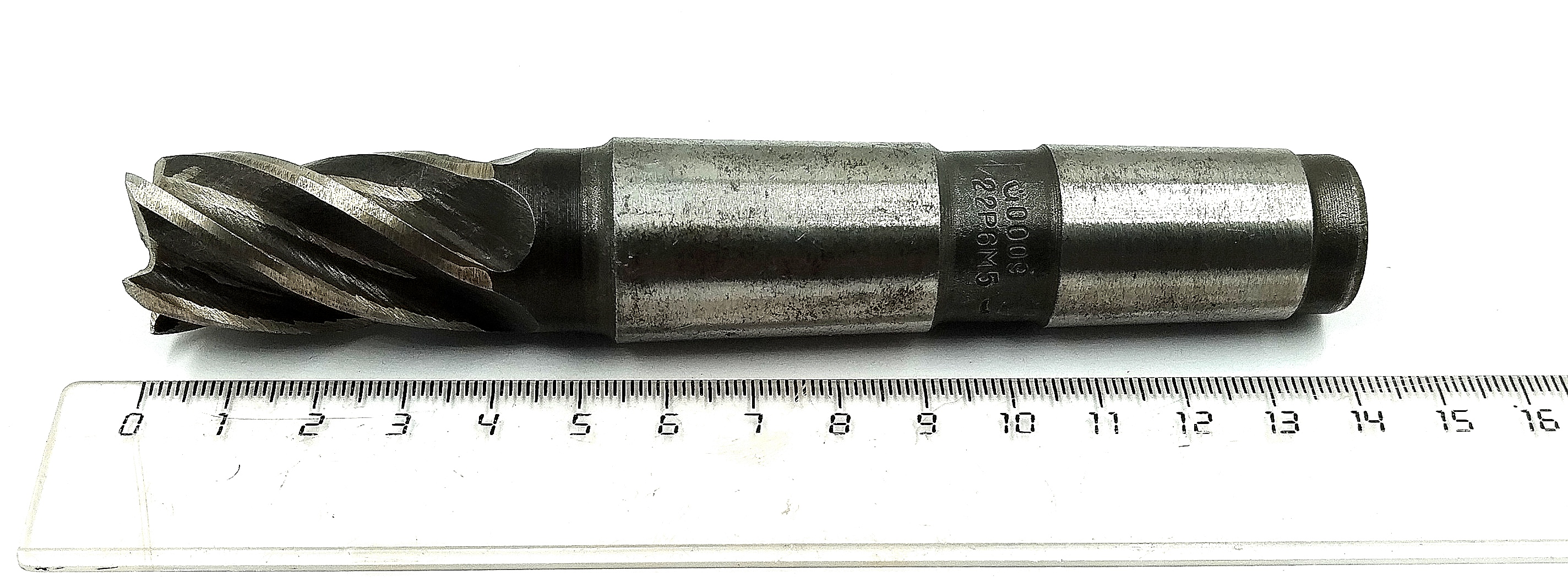 Фреза Концевая d 22х40 к/х Z=5 КМ3 Р6М5 