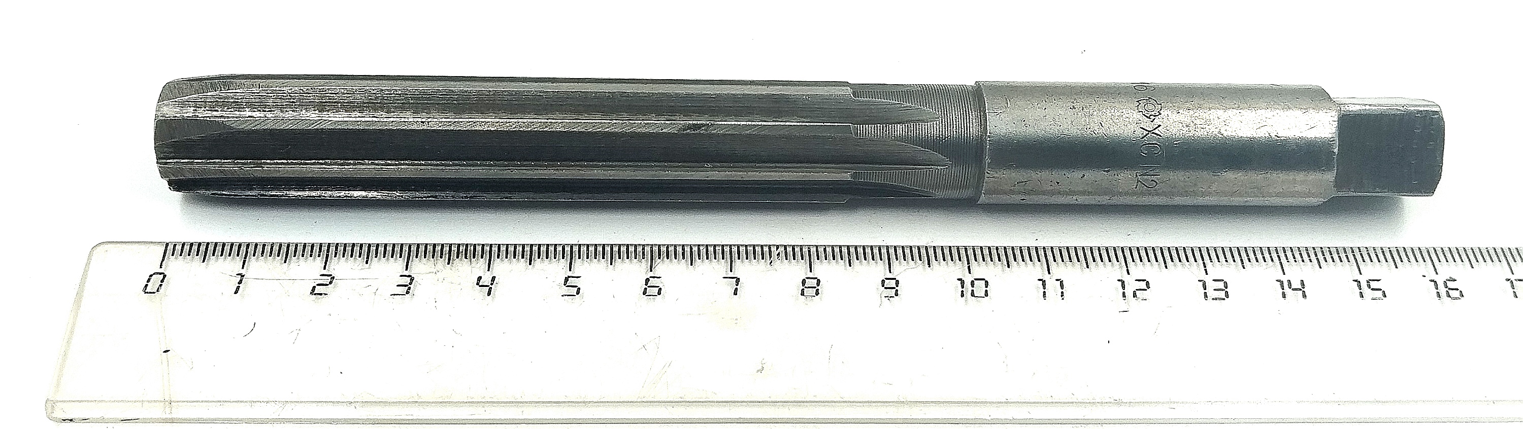Развертка ручная d 16 №2 ц/х Z=8 ХС