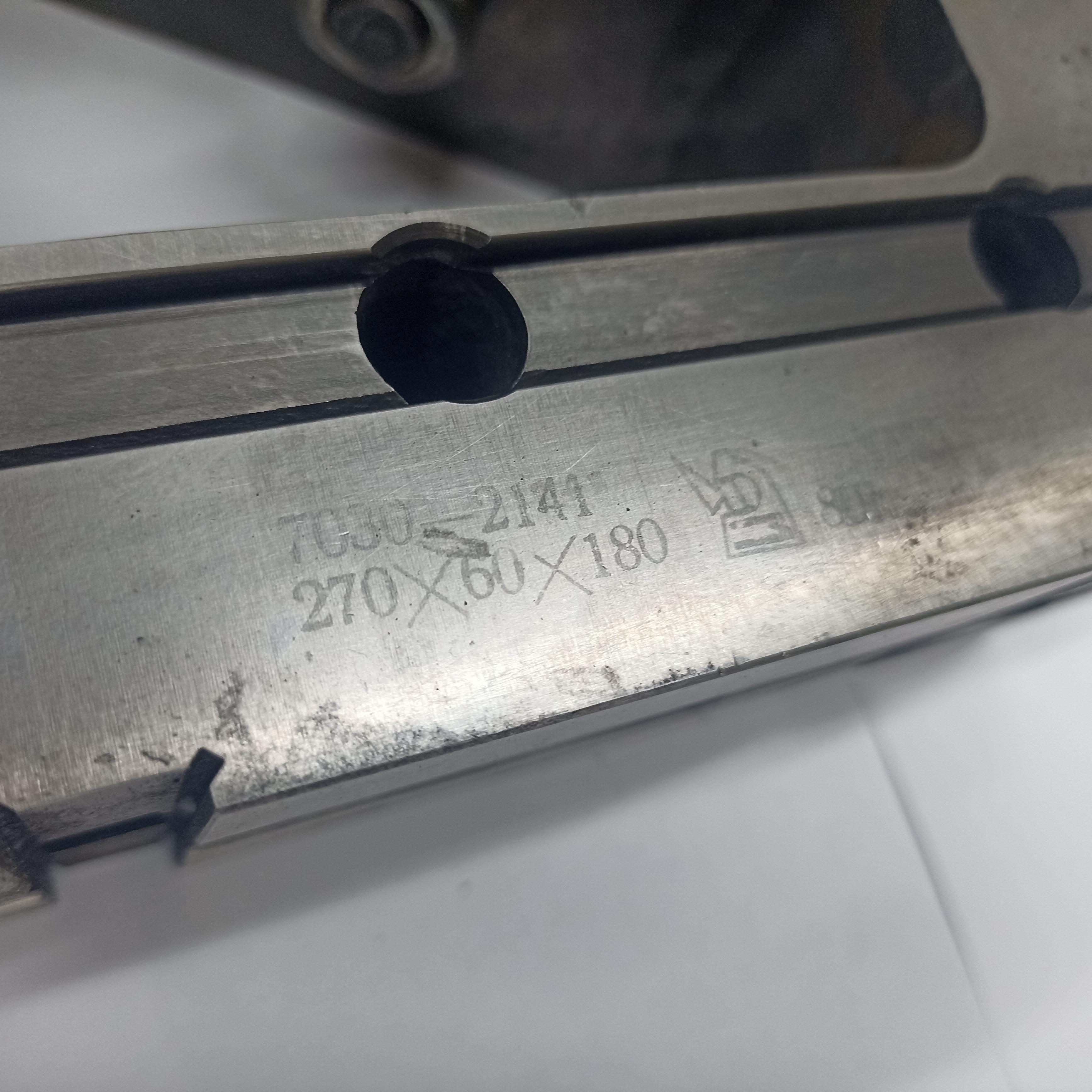 Универсально-сборное приспособление(УСП) кронштейн поворотный 7030-2141  270Х60Х180  с Т-образными пазом 12мм