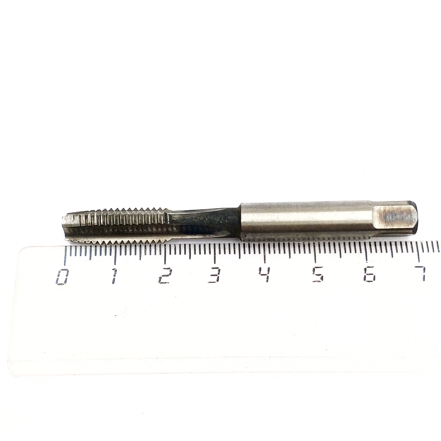 Метчик М8х1,25 ручной, сквозной