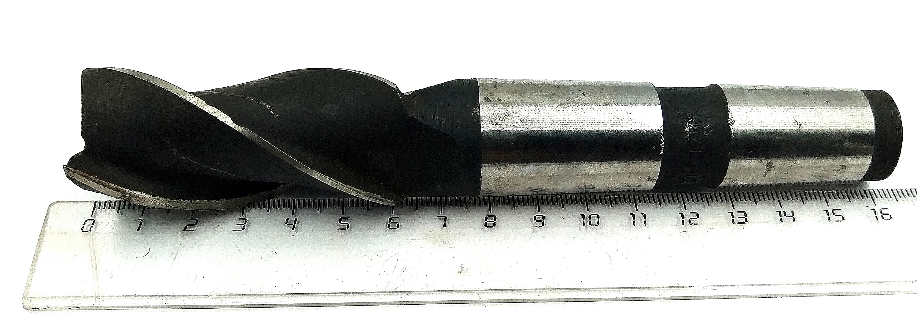 Фреза Концевая d 28х60 к/х Z=3 КМ3 Р6М5 ГОСТ