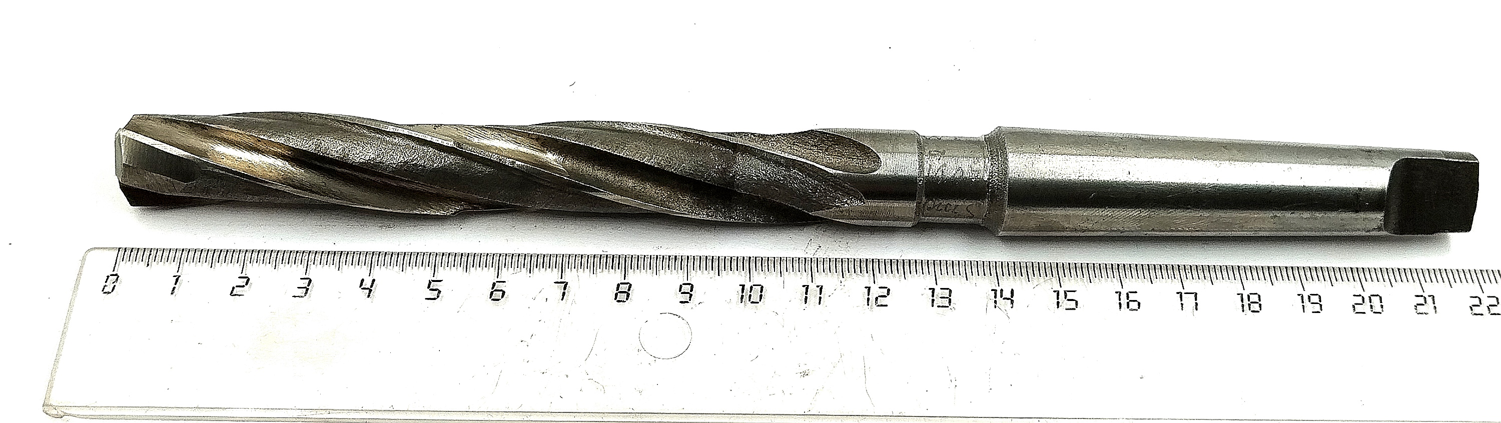 Зенкер цельный d 16,07 №2 к/х КМ3 Z=3 Р6М5 (Карандаш)