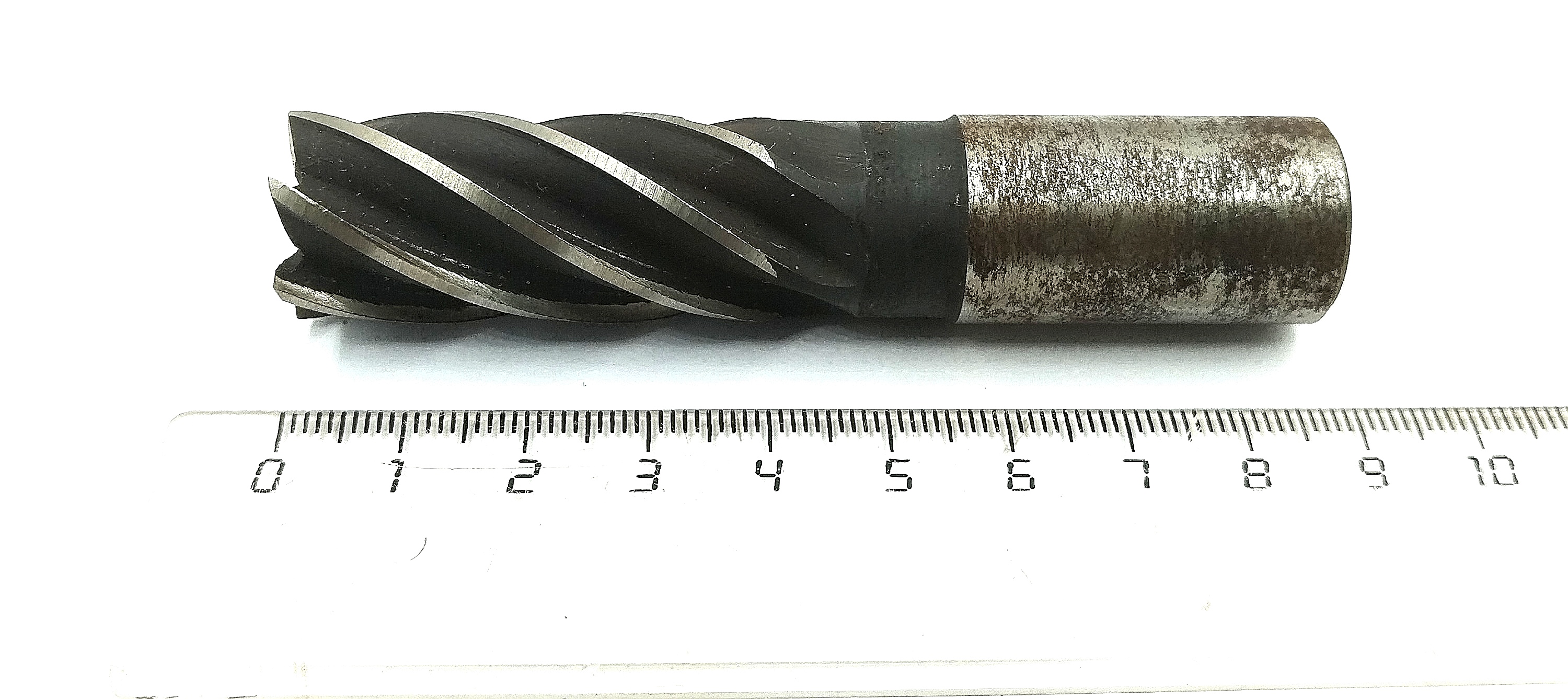 Фреза Концевая d 18Х40 Р6М5 ц/х Z=6