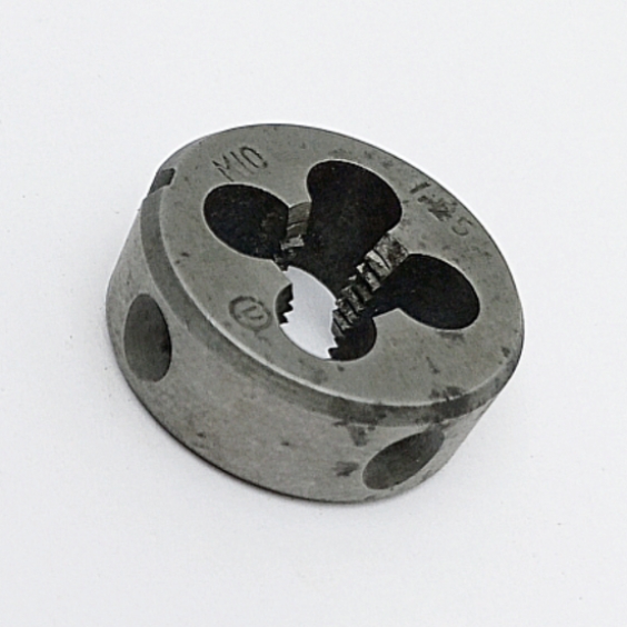 Плашка М10х1,25 мм (d30мм, h11мм)