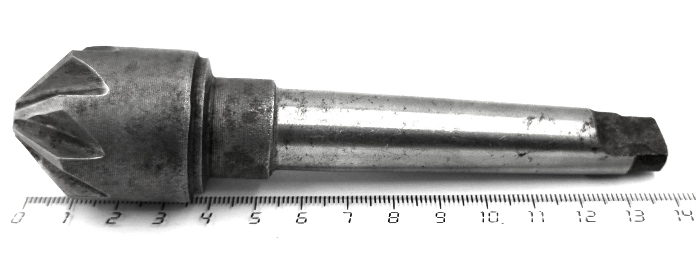 Зенковка 33х90° КМ2