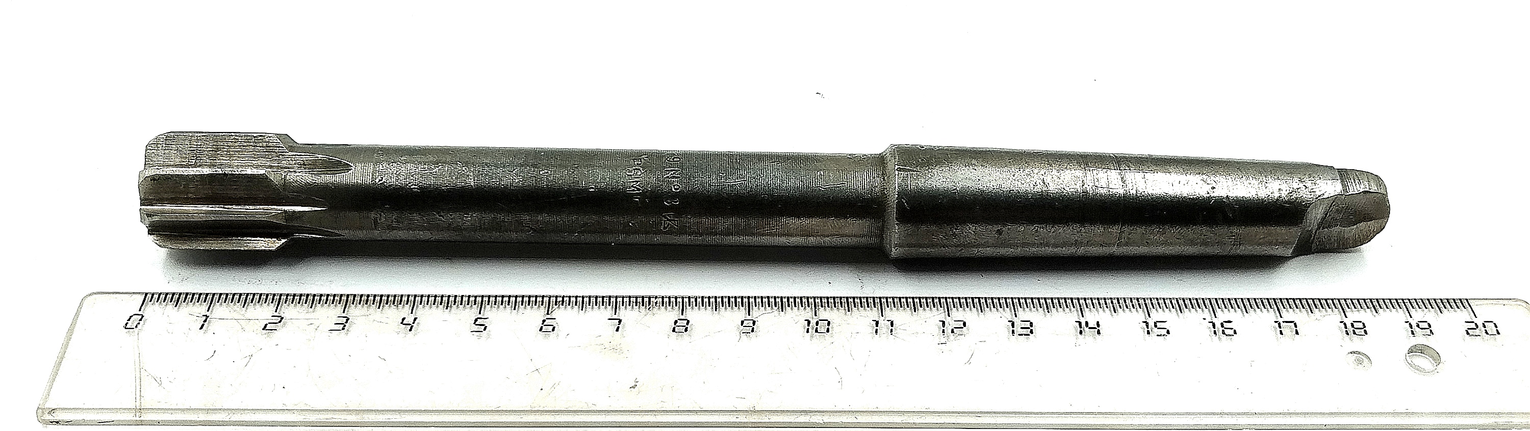 Развертка машинная d 19 №3 к/х КМ2 Р6М5 Z=8