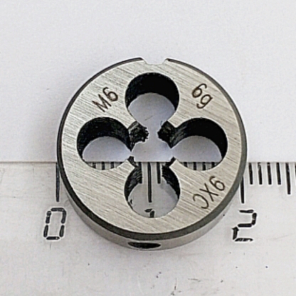 Плашка М6,0х1,0 6g 9ХС (D20мм, L7мм) ГОСТ 9740-71