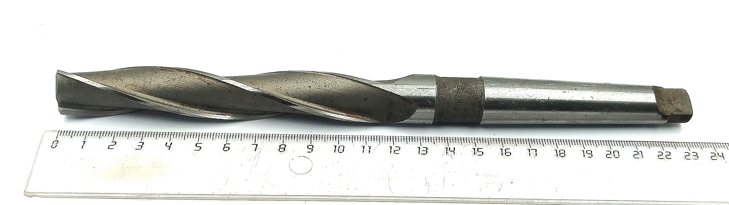 Зенкер цельный d 19 №1 к/х КМ2 Z=3 HSS